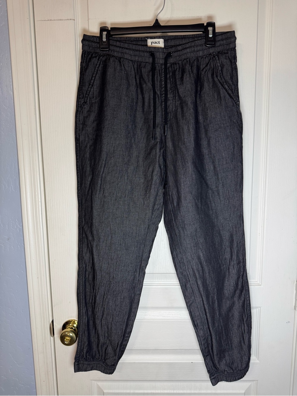 Pact Women's Charcoal Drawstring Joggers 100$% Organic Cotton size Med